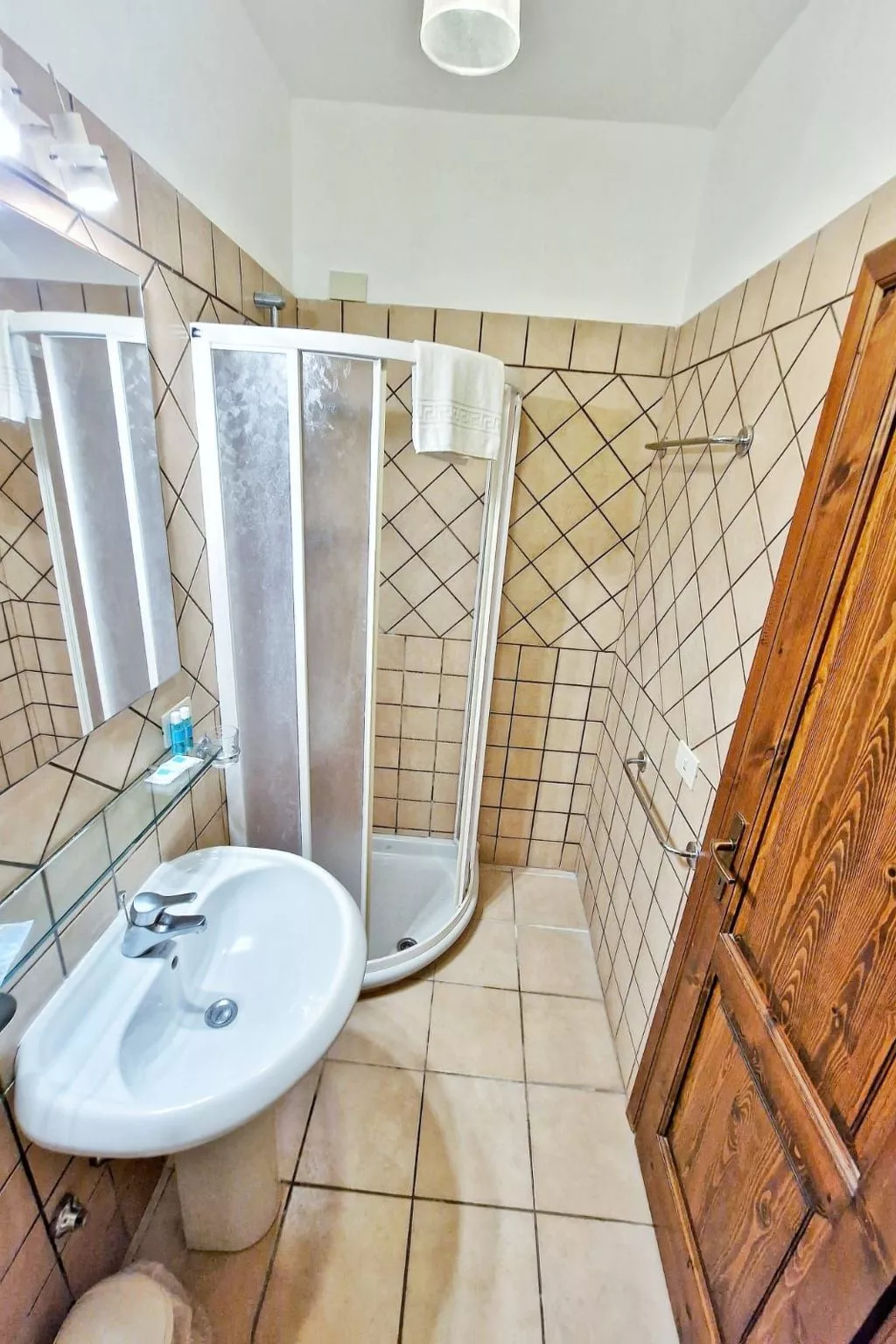 Drei-Zimmer-Wohnung für max. 3 Erwachsene und 2 Kinder bis zu 12 Jahren-Image-tags.info