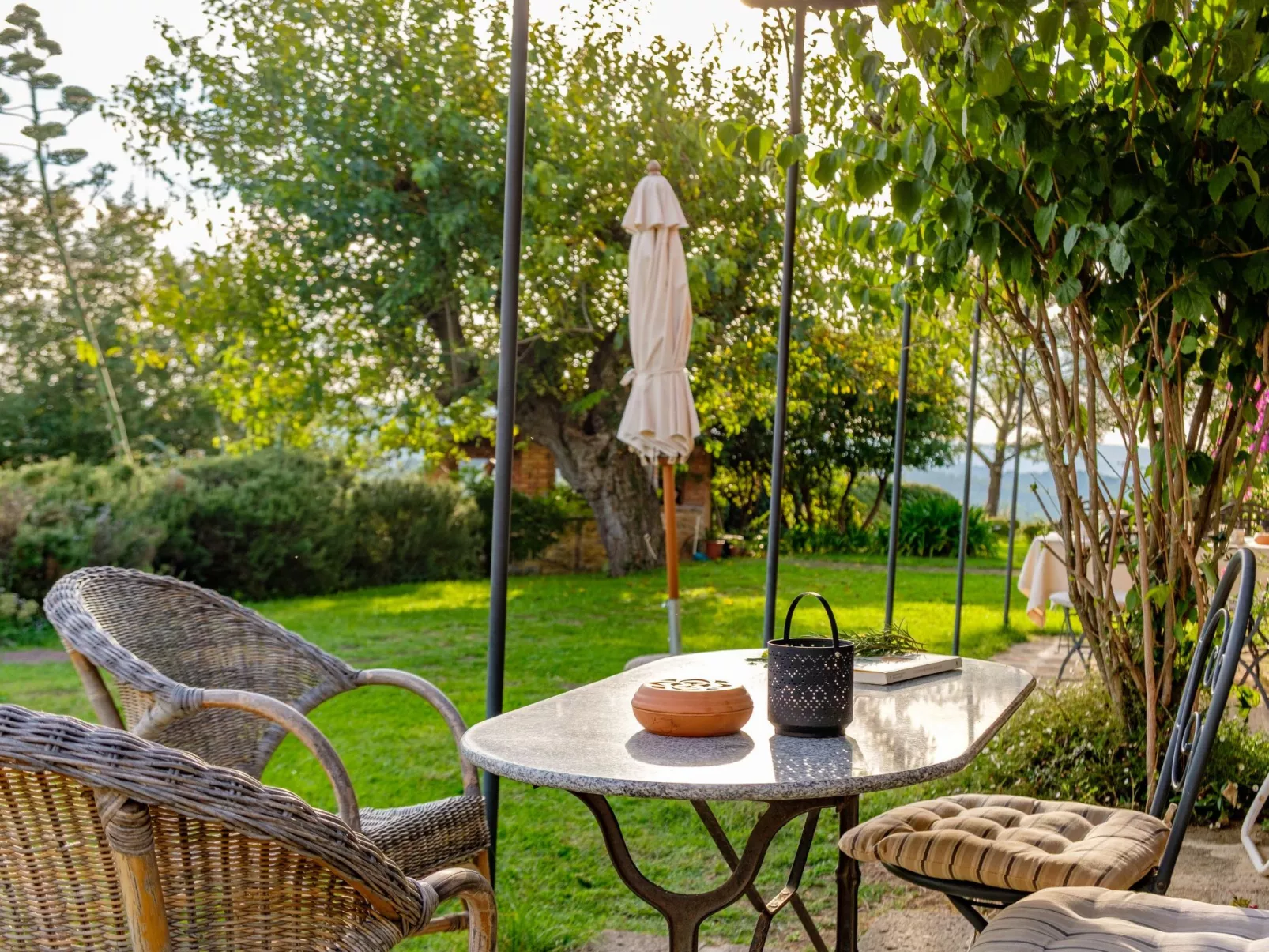 Anwesen "Lavanda2" mit Gemeinschaftspool-Buiten