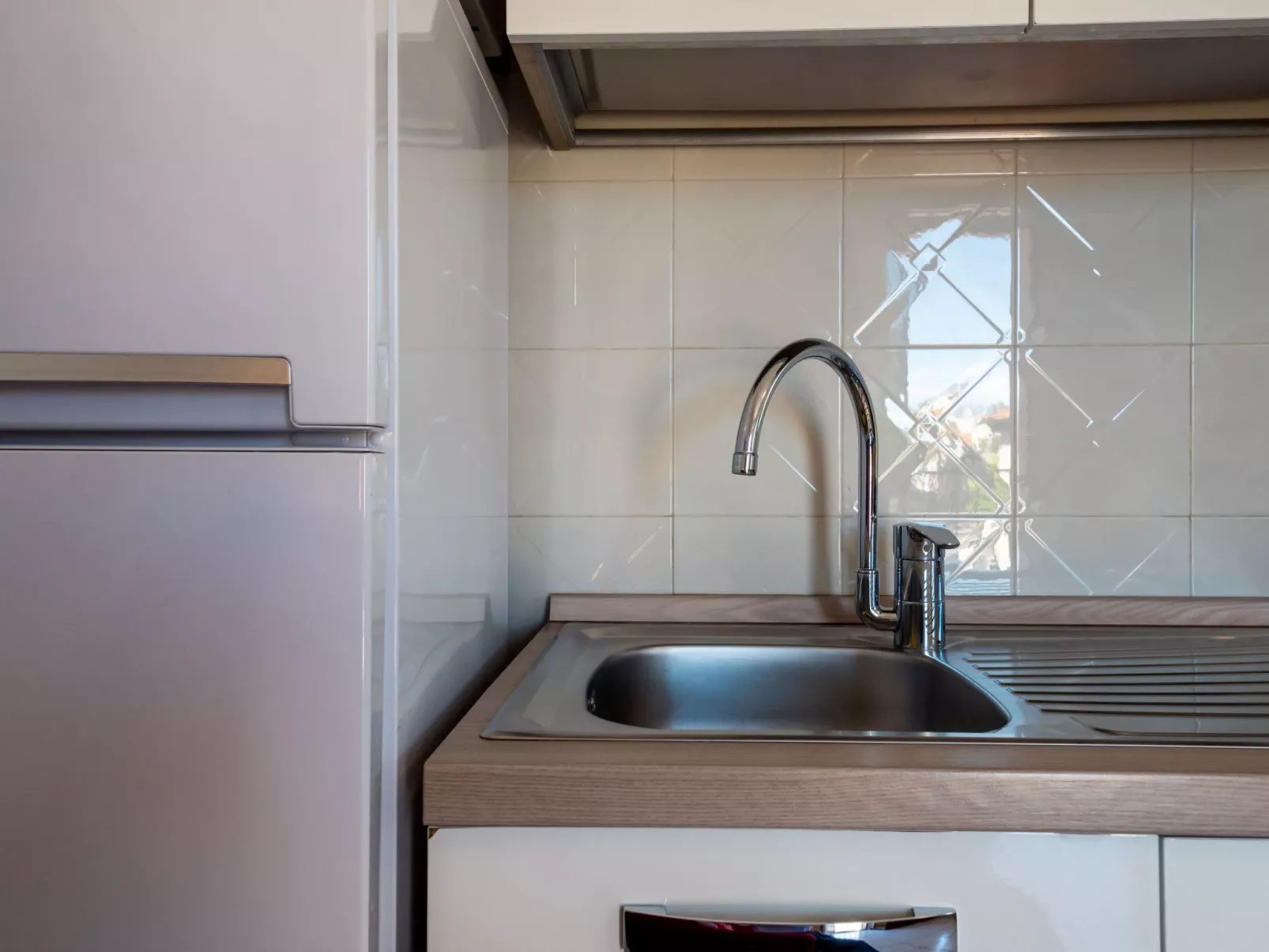 Ruby Ein-Schlafzimmer-Apartment-Binnen