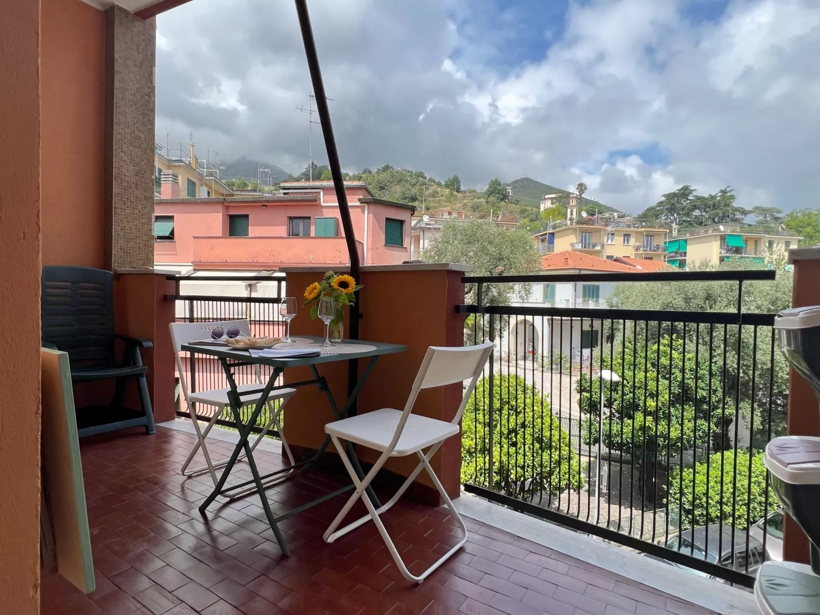 Für 6 Personen ca. 96 m&sup2; in Arenzano, Norditalien (Ligurien)-Buiten