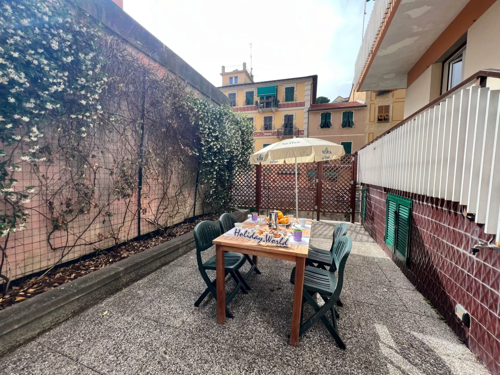 Für 4 Personen ca. 60 m&sup2; in Rapallo, Norditalien (Ligurien)-Image-tags.info