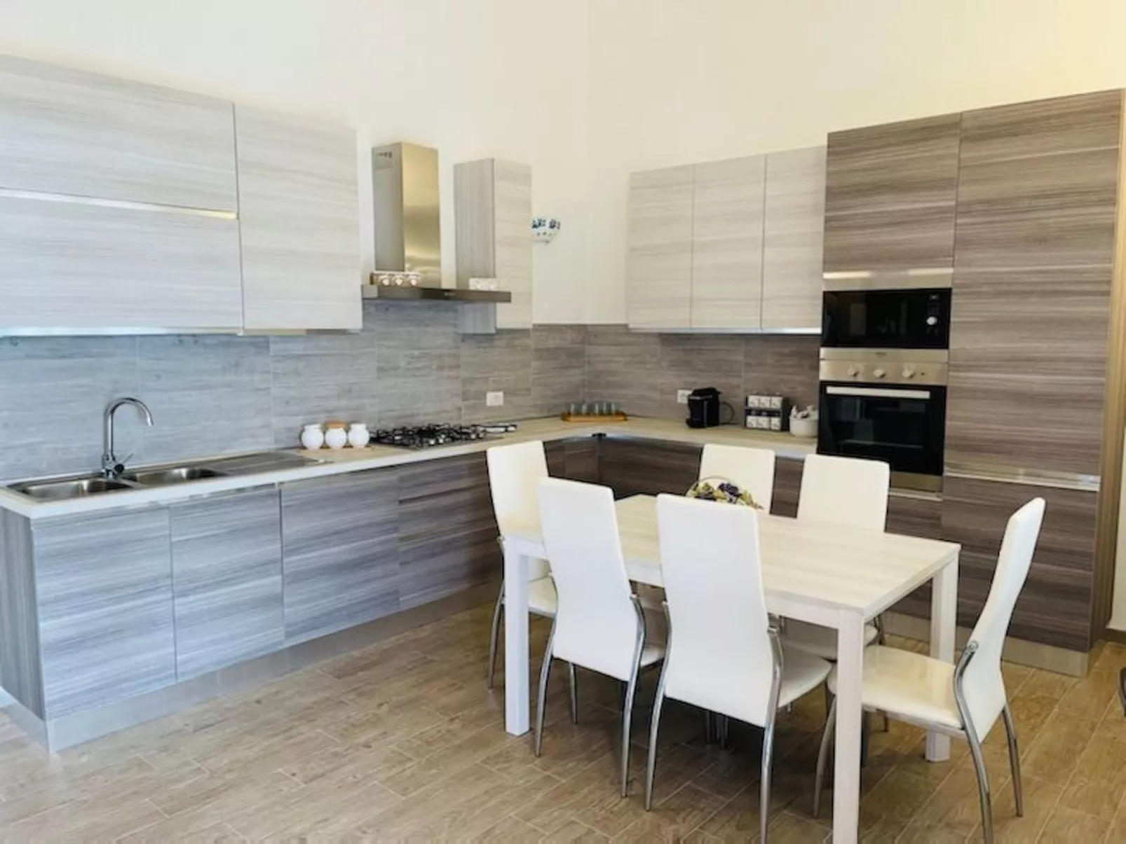 'Villa Ancora' in Strandnähe-Binnen