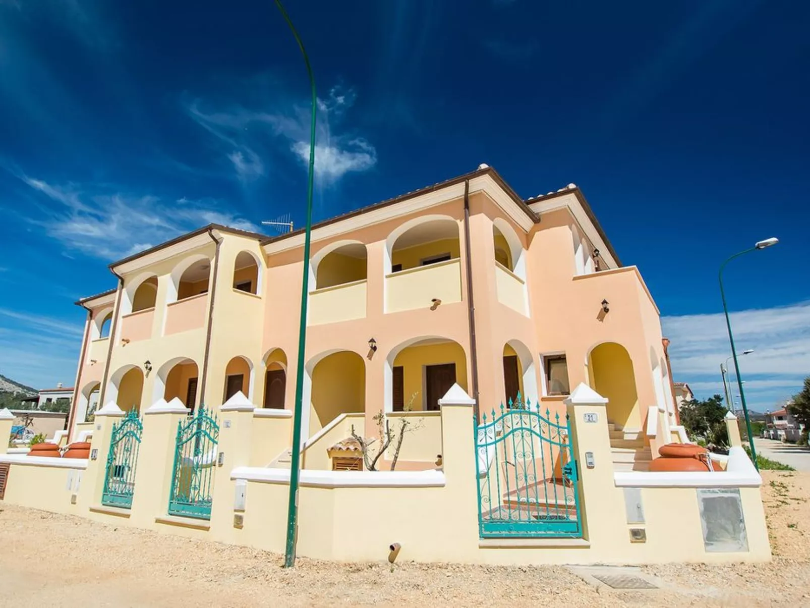 Apt. Orosei 1A, mit gemeinsamem Schwimmbad-Buiten