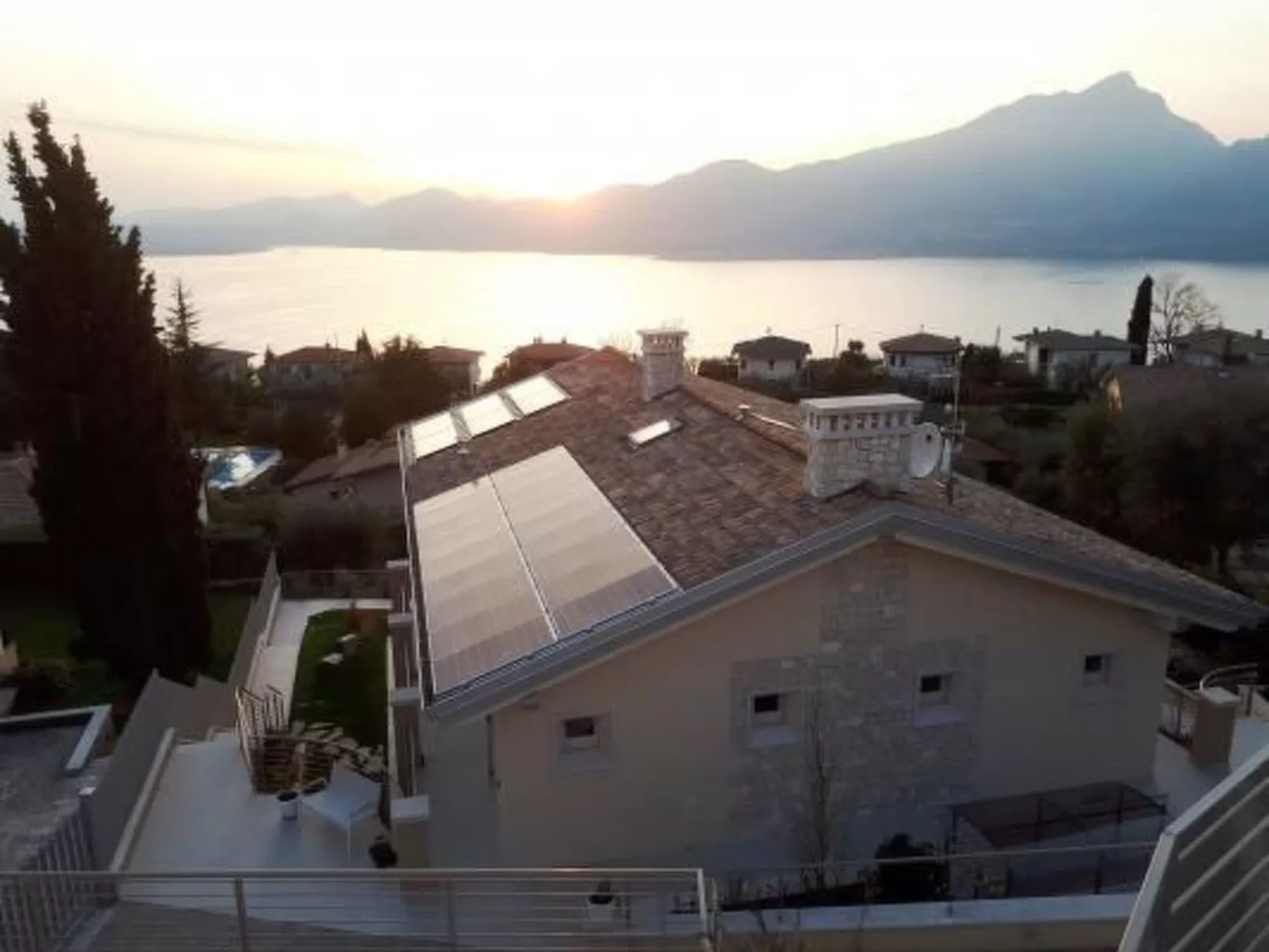 Flacher Sonnenaufgang-Image-tags.info