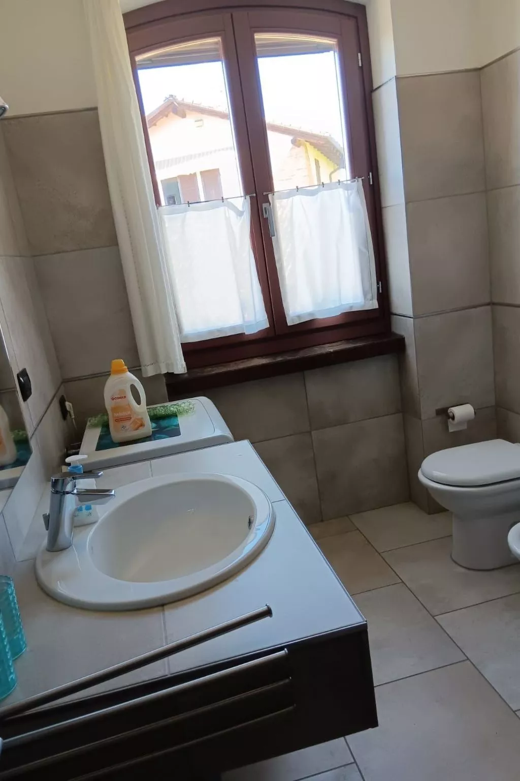 In Verduno mit Gemeinschaftspool-Binnen