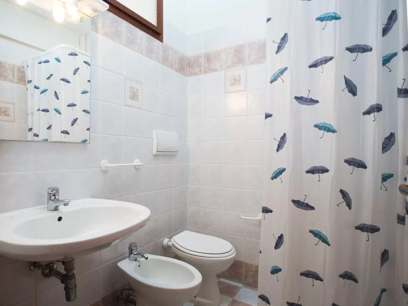 'Sanian B' mit Balkon-Image-tags.info