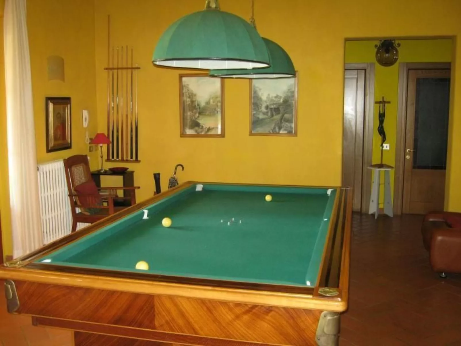 Tolles Ferienhaus in Pian Di Scò mit Privatem Pool und Panoramablick-Binnen