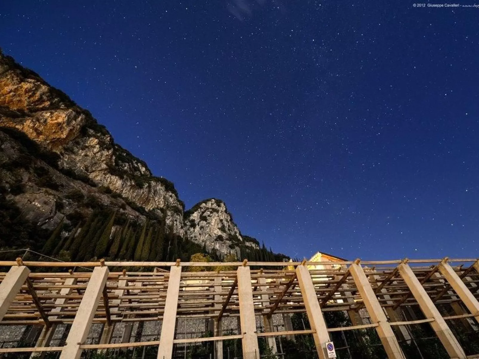 Clementina Romantisches Appartement mit Seeblick-Buiten