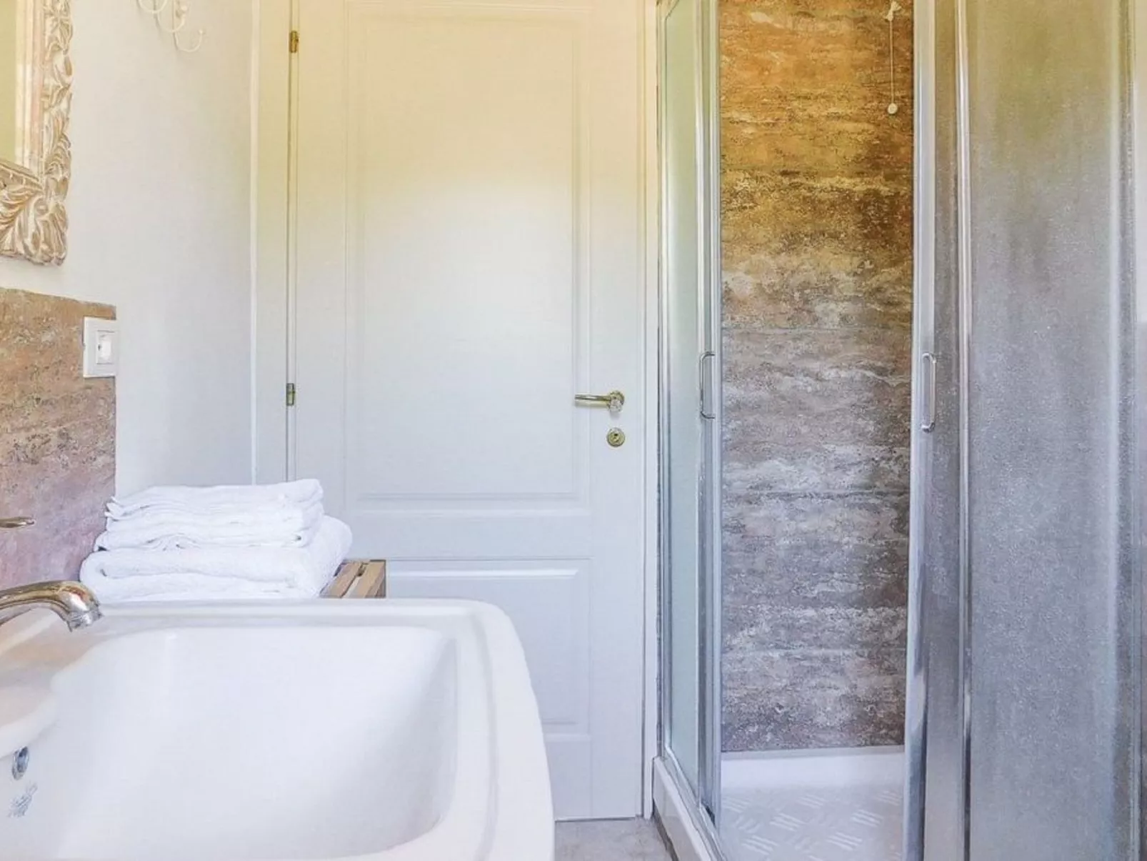 Badia Vecchia-Image-tags.info