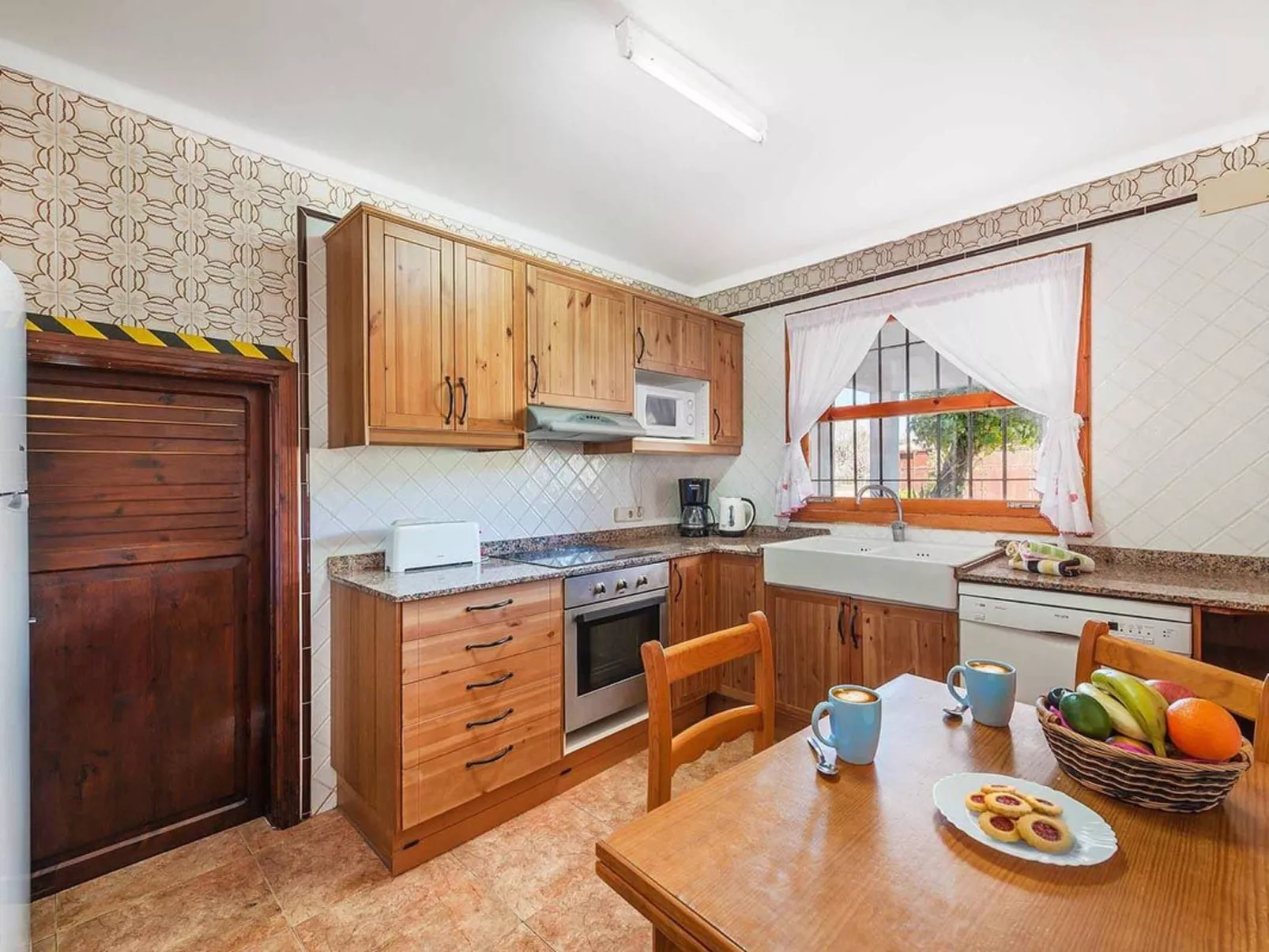 Villa mit 6 Schlafzimmern in Gehweite zu Port Pollensa-Image-tags.info