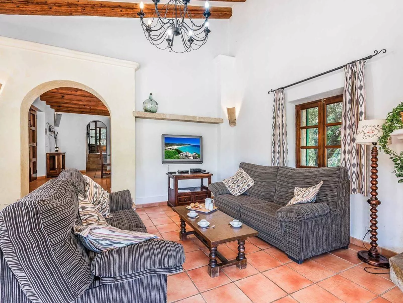 Finca Tomas, Cala Sant Vicenç-Image-tags.info