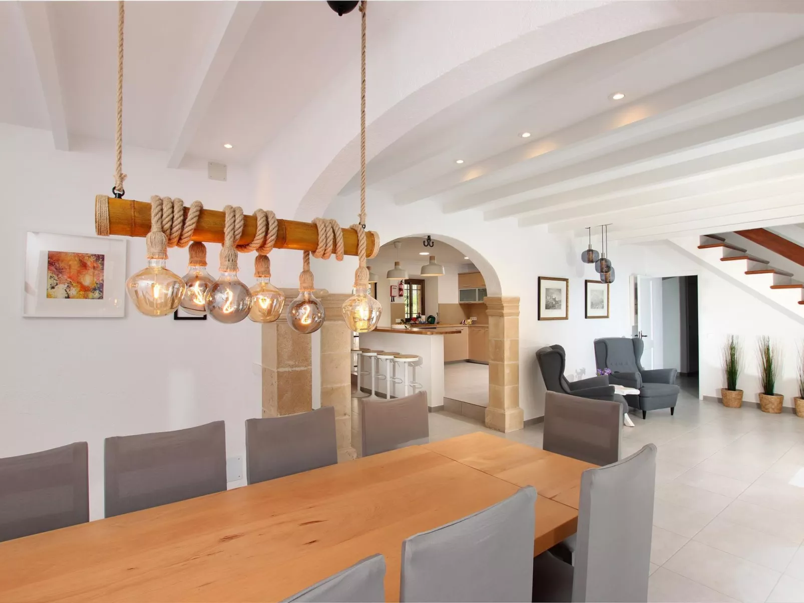 Beeindruckende große Villa in der Nähe von Cala San Vicente-Image-tags.info