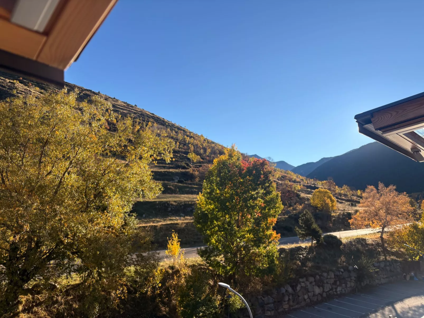 Dachgeschosswohnung mit Velux erta 3 Vall de Boí-Buiten