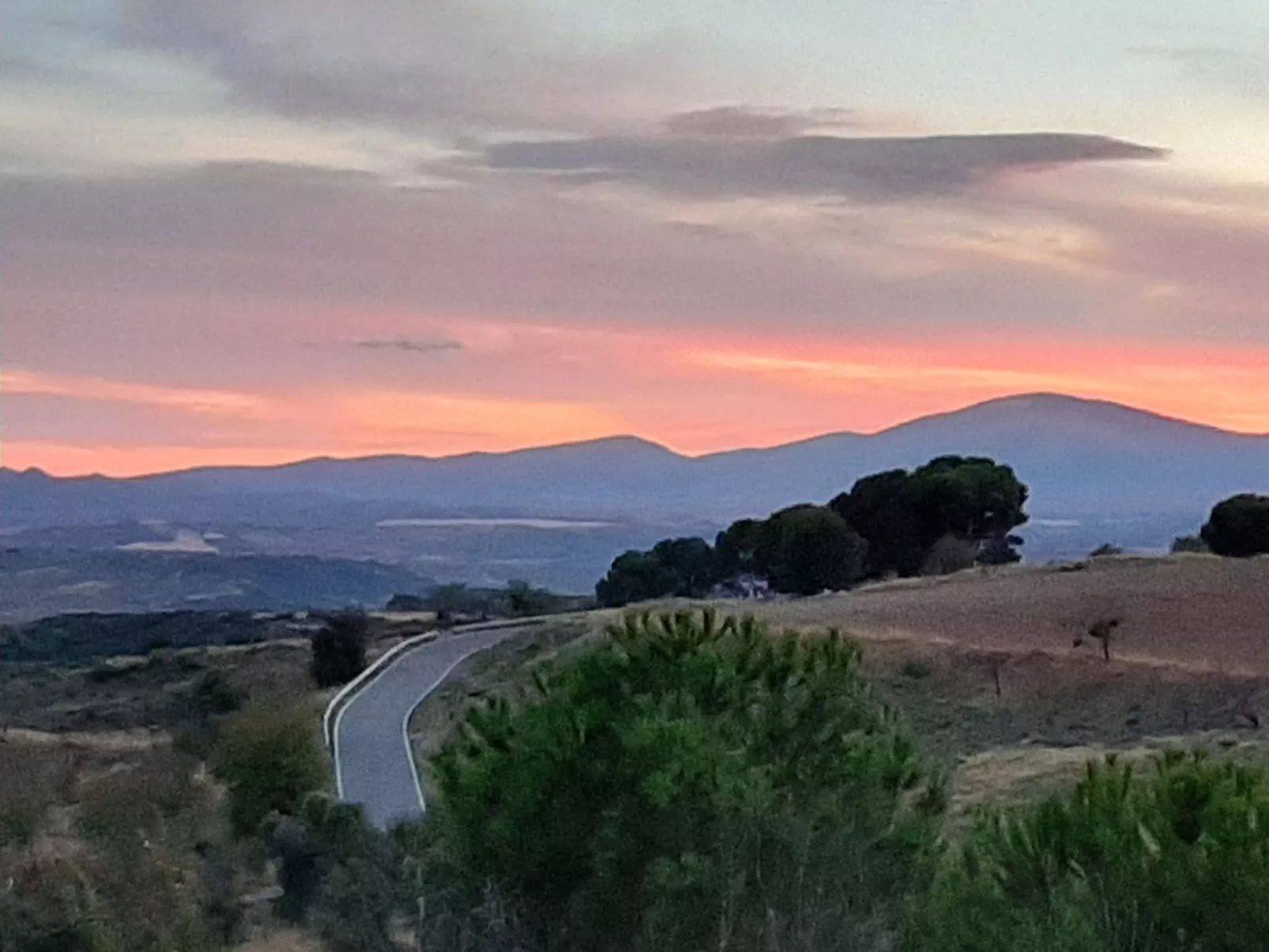 Landwohnung mit Bergblick-Buiten
