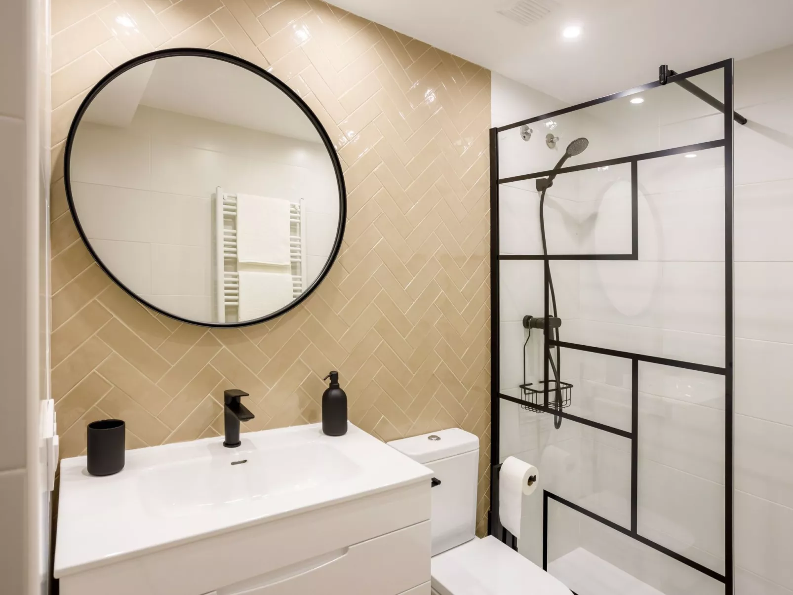  Zaldivar etxea-Binnen