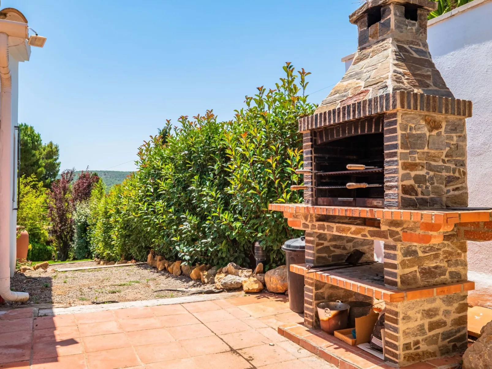 Costabravaforrent Masramon, für 12 Personen mit Pool und Garten-Buiten