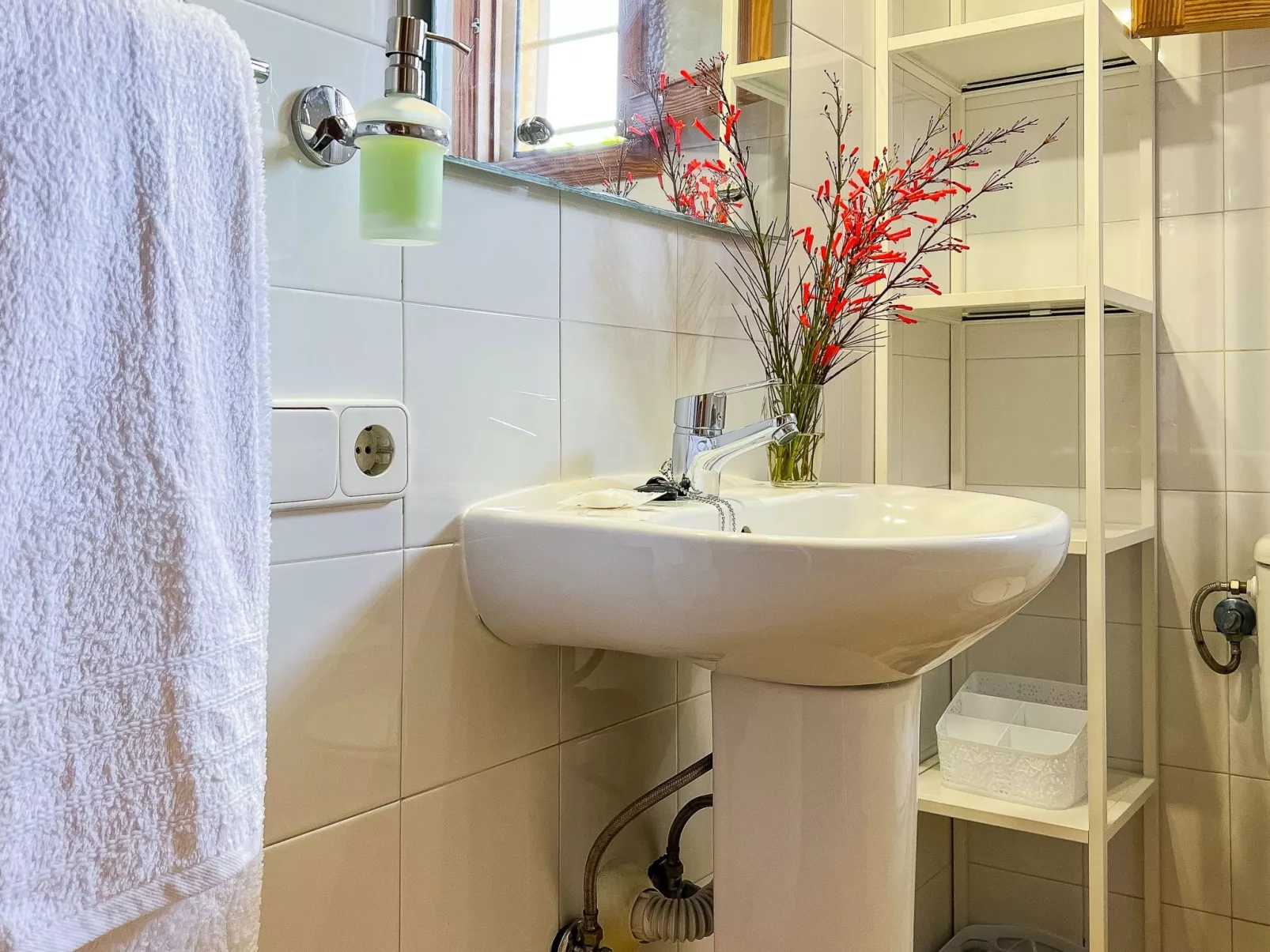 "Sa Sini" mit Terrasse-Binnen