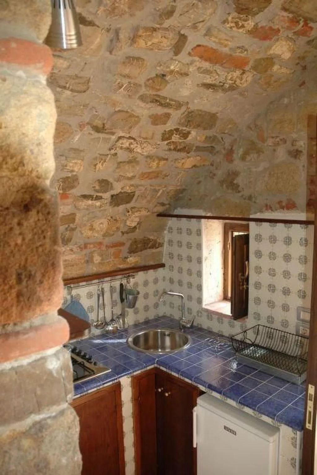 Il Pozzo - Zwei-Zimmer-Wohnung - 1 Schlafzimmer - 1 Badezimmer - Wohnküche - in-Binnen