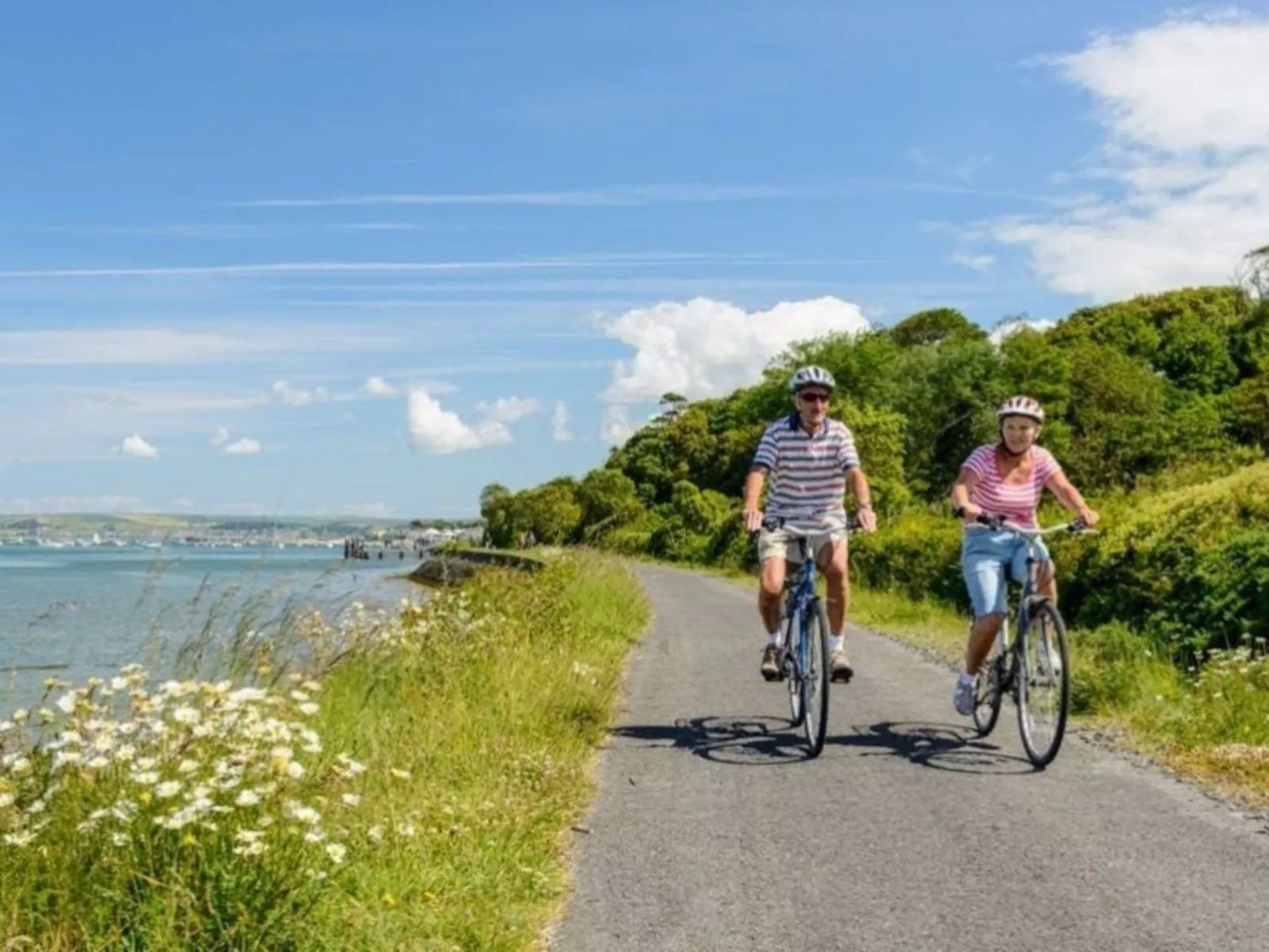 Driftwood Chalet-Buiten
