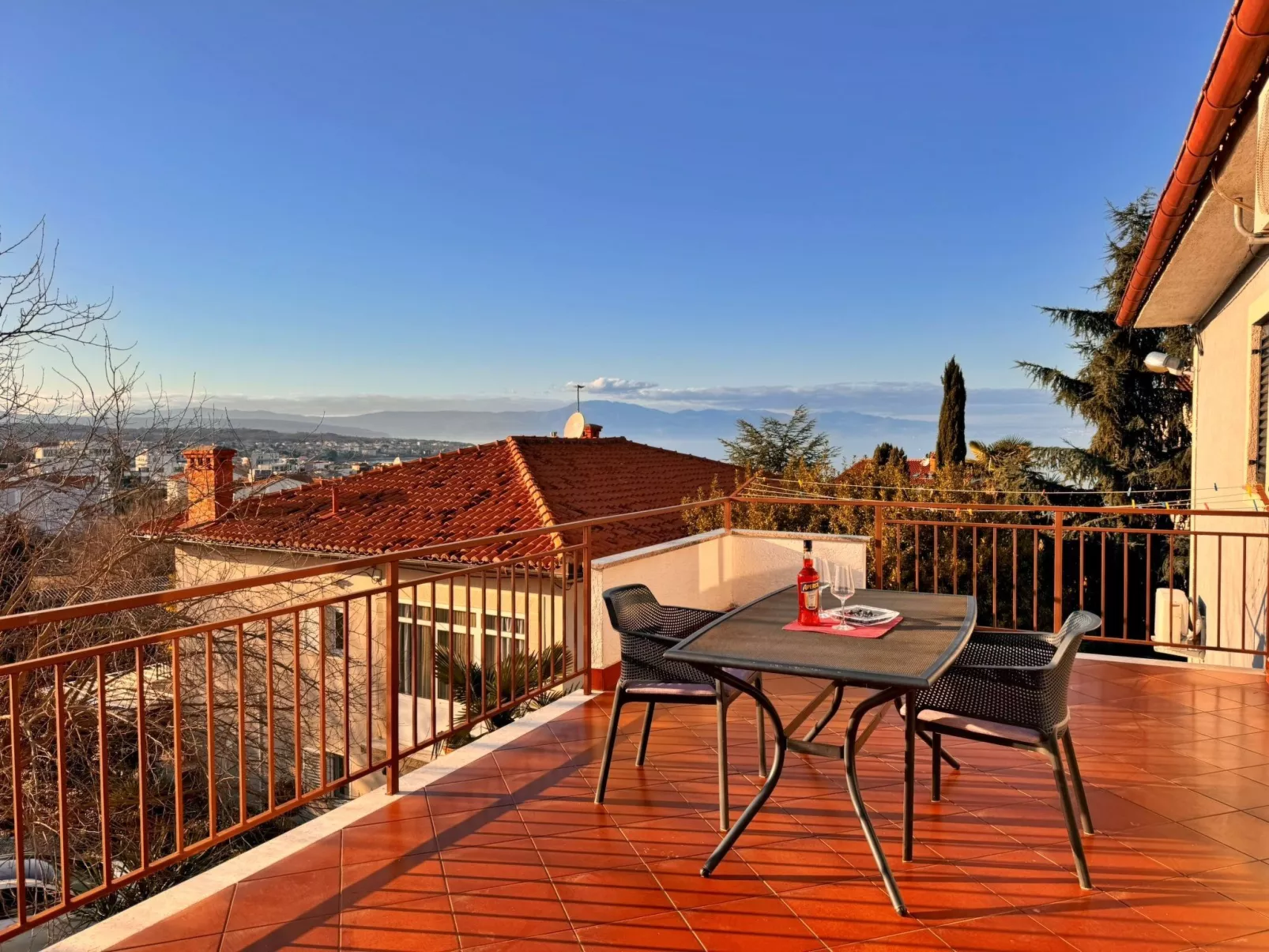 Apartment Katarina-Buiten