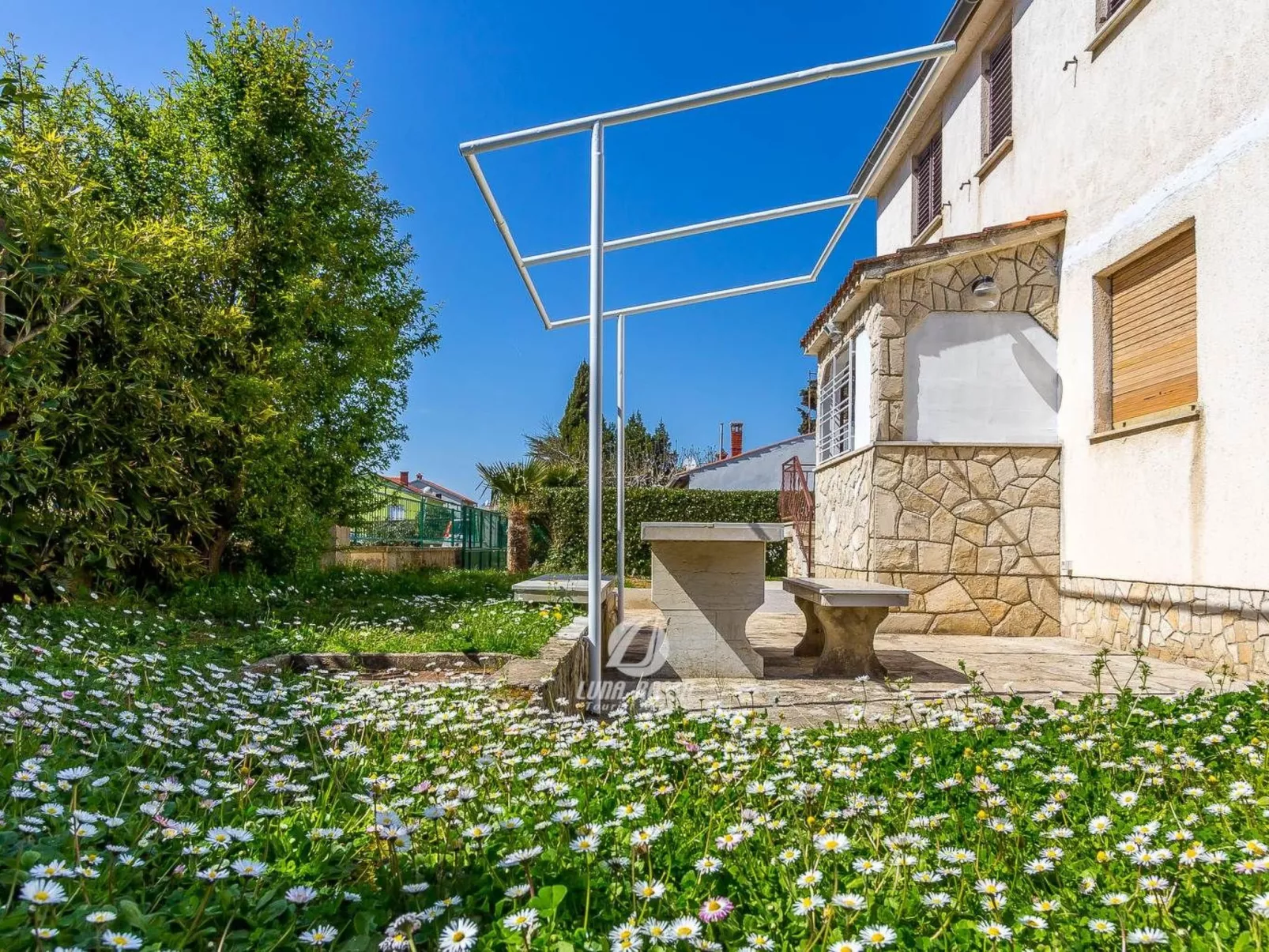 Wohnung in Medulin mit eigener Terrasse-Buiten