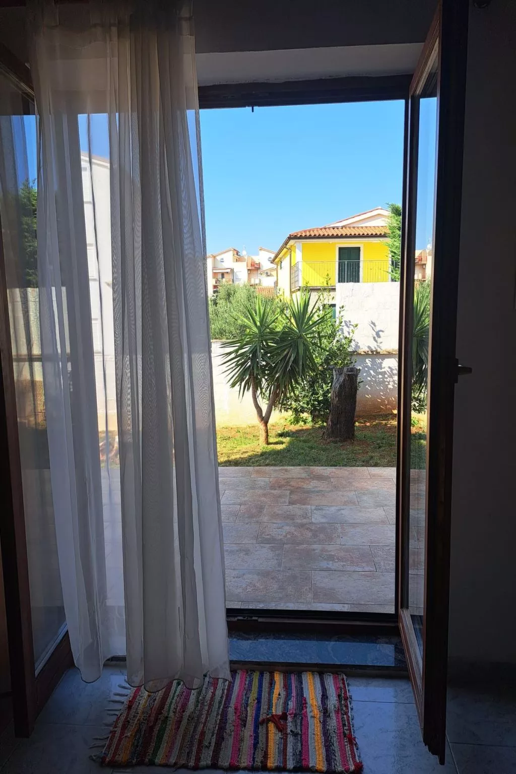 Studio-Apartment mit Meerblick in der Nähe des Strandes-Image-tags.info