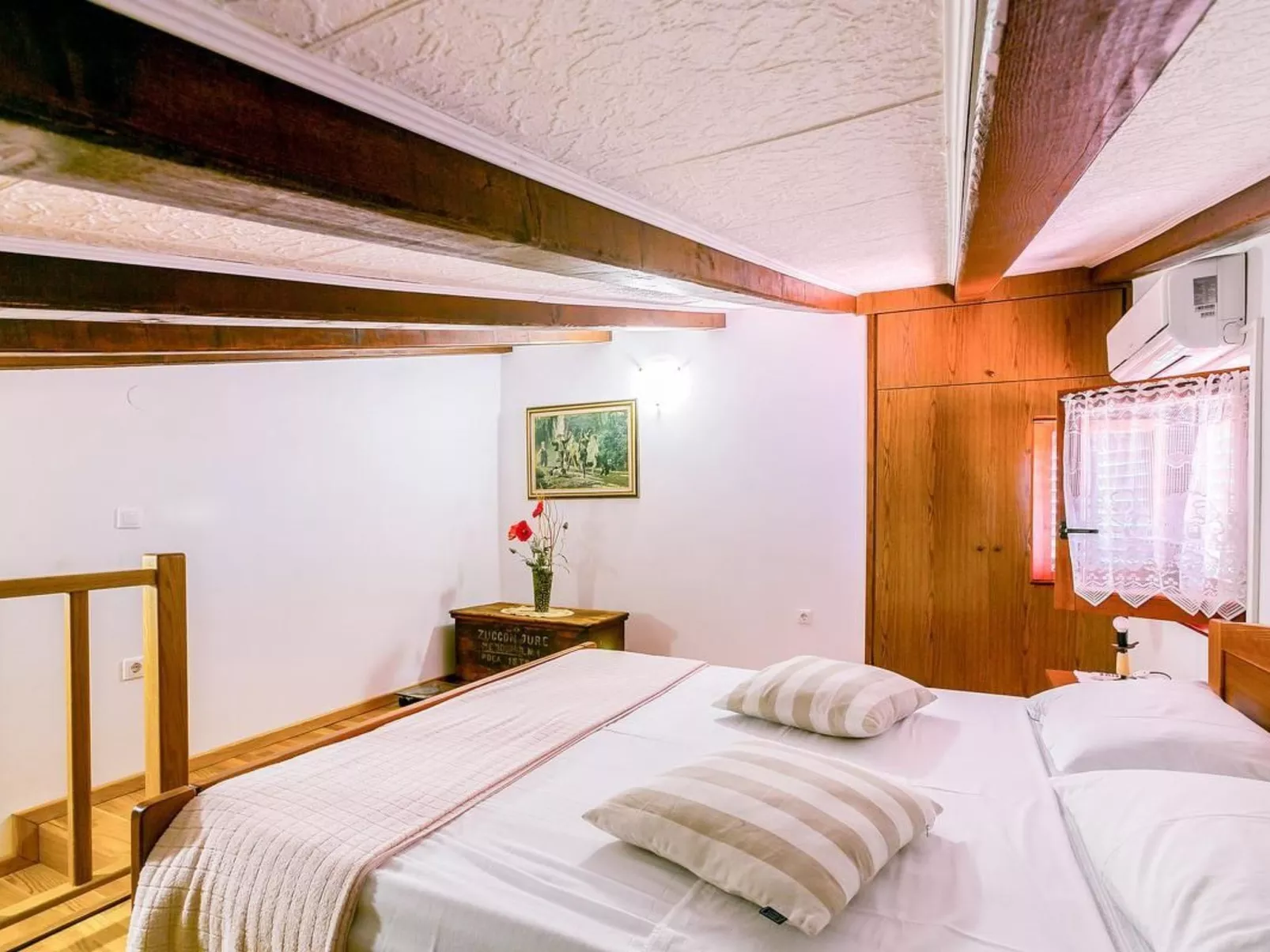 "Elvira" mit Terrasse-Binnen