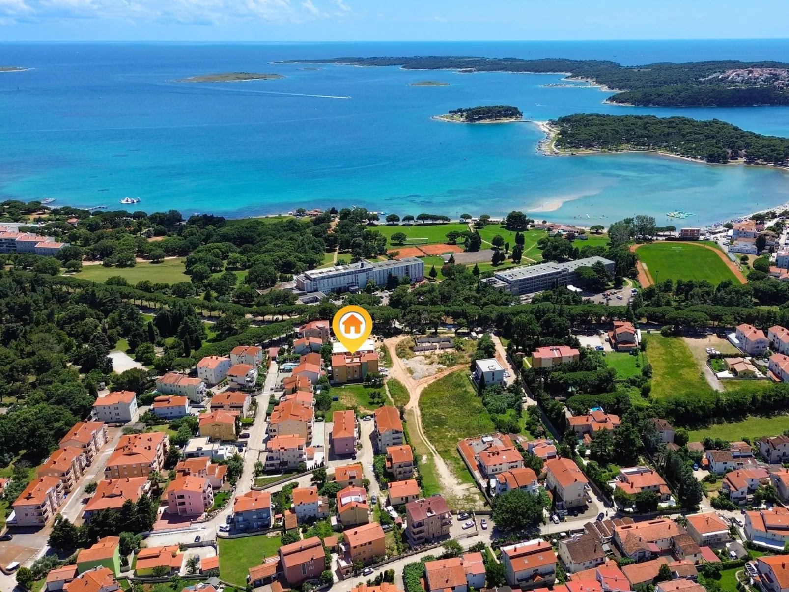 Wohnung "Fucane Beni" mit Balkon-Buiten