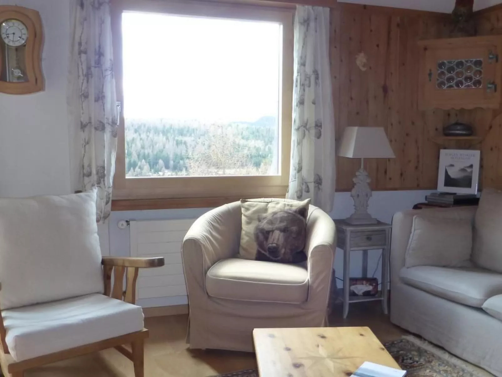 Chesa Azalee 10-Binnen