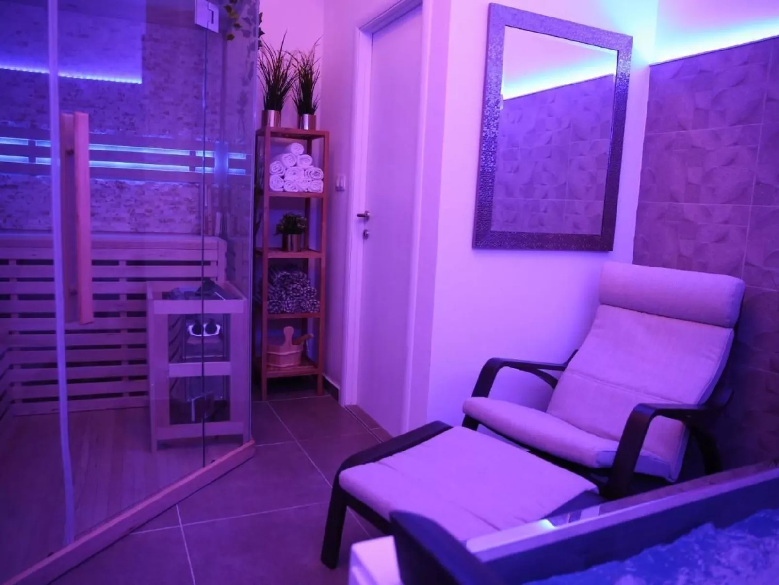 Appartement in Crikvenica mit Garten, Grill-Binnen