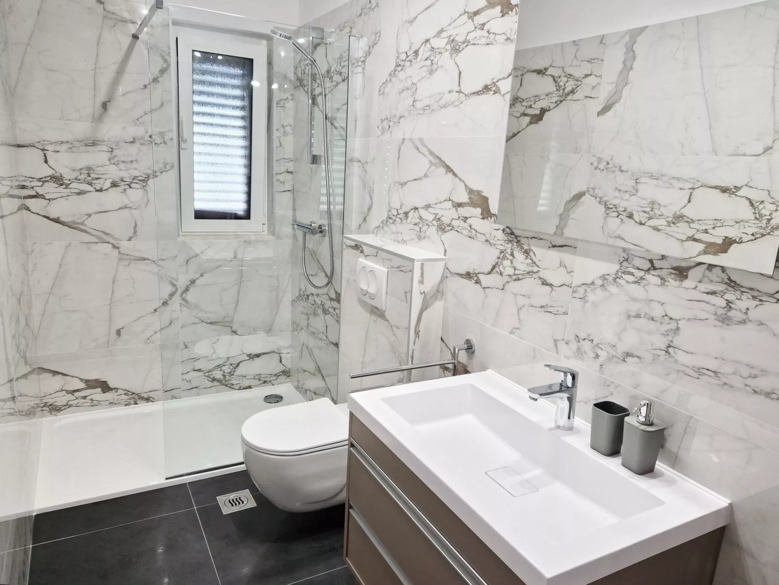 In Baška mit Eigenem Balkon-Image-tags.info