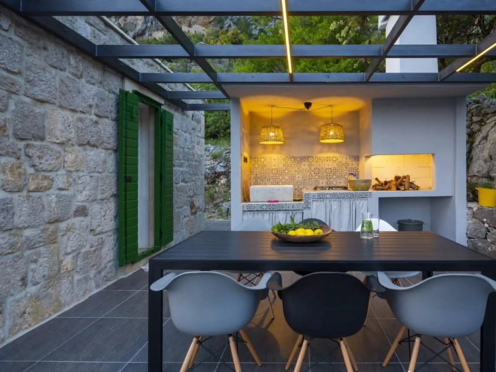 Villa 2M in Makarska-Buiten