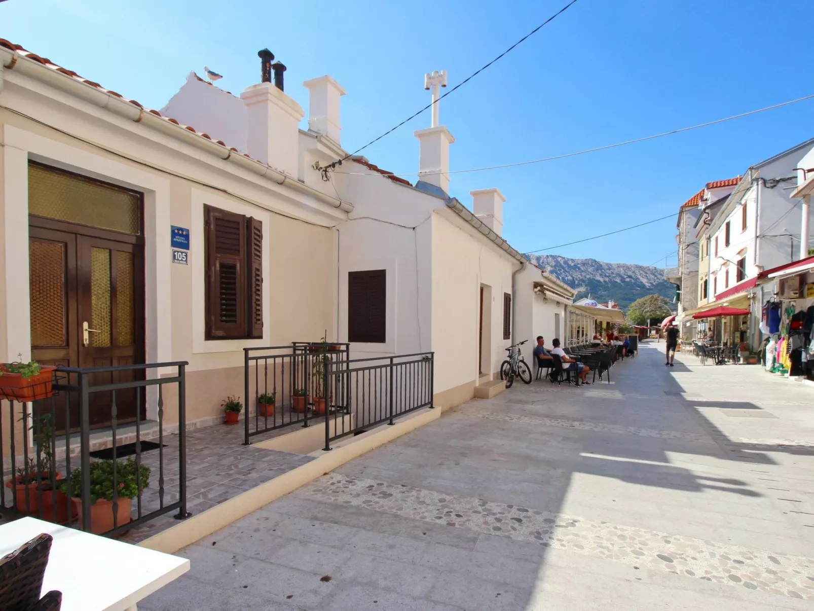 Mihovil-Image-tags.info