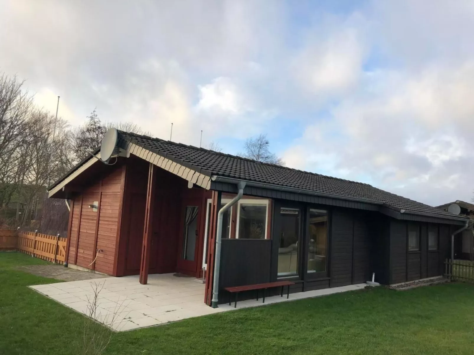 D15 Holzhaus im Feriendorf Eckwarderhörne-Buiten