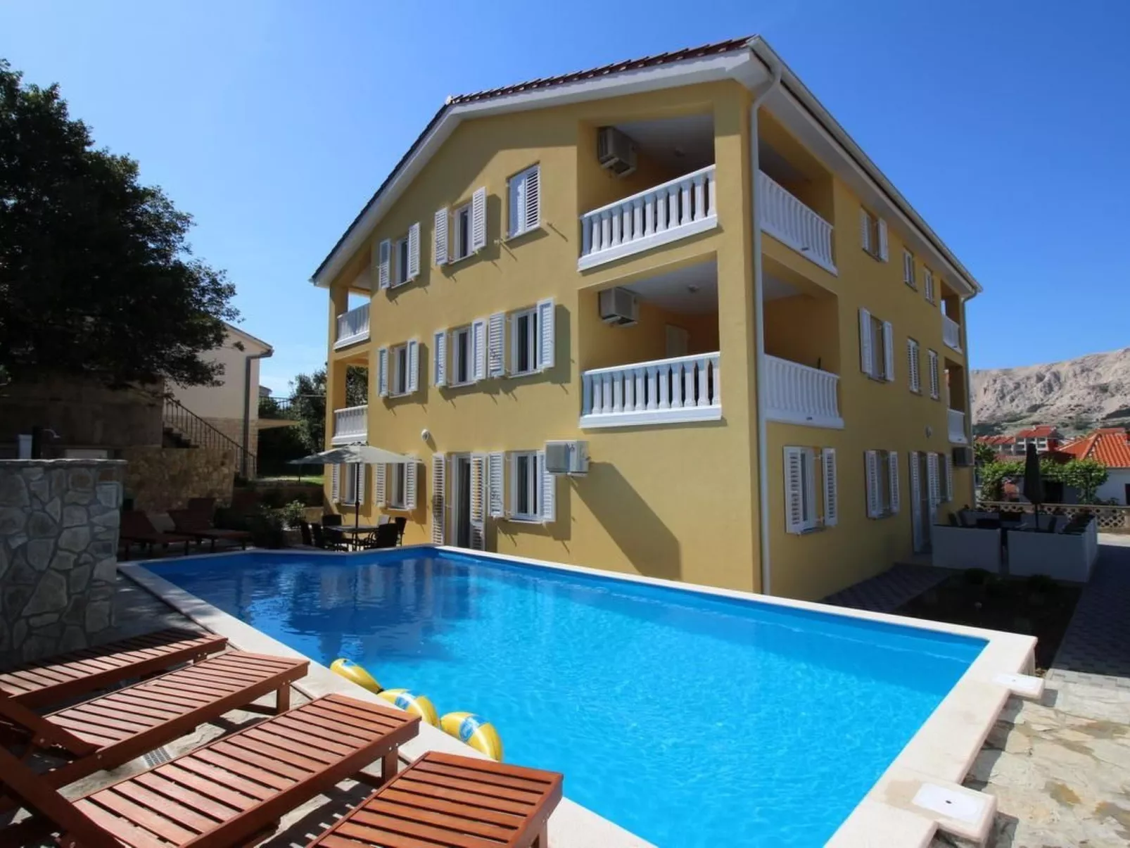 Tolles Appartement in Baška mit Eigener Terrasse-Image-tags.info