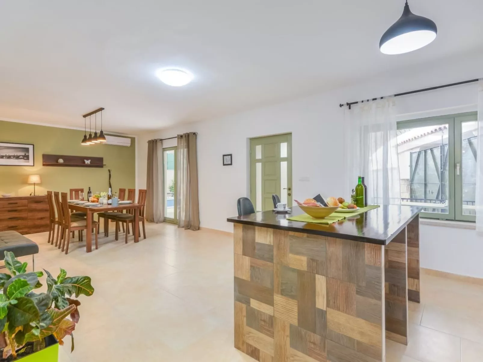 Villa Martin - Rückzugsort auf dem Land mit Pool-Binnen