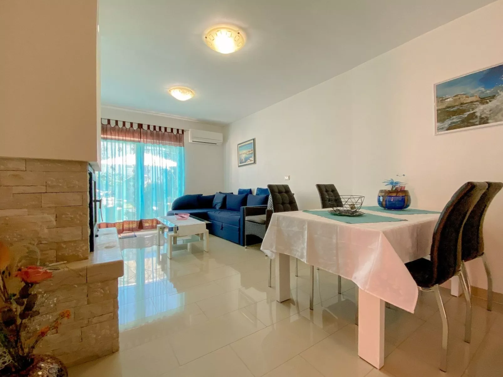 Für 6 Personen ca. 55 m&sup2; in Novigrad, Adriaküste Kroatien (Westküste von I-Binnen