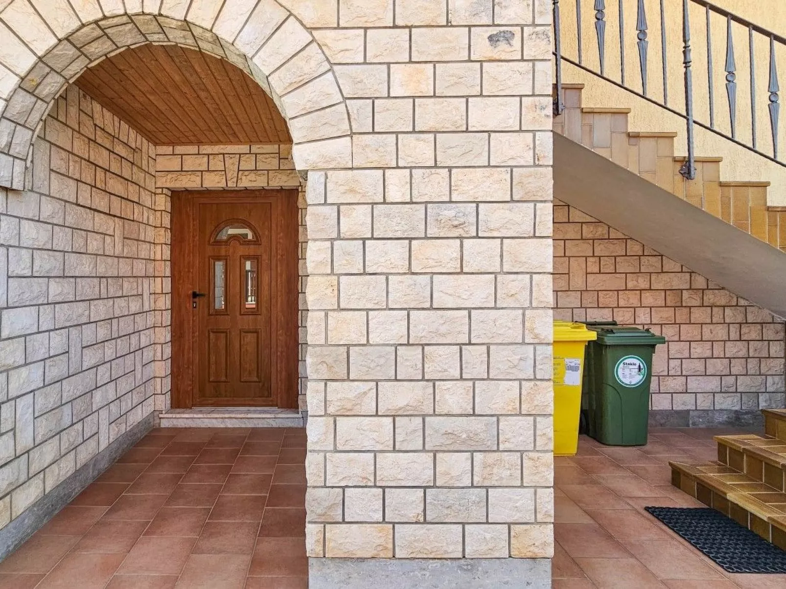 Toni -Wohnung im Erdgeschoss-Buiten