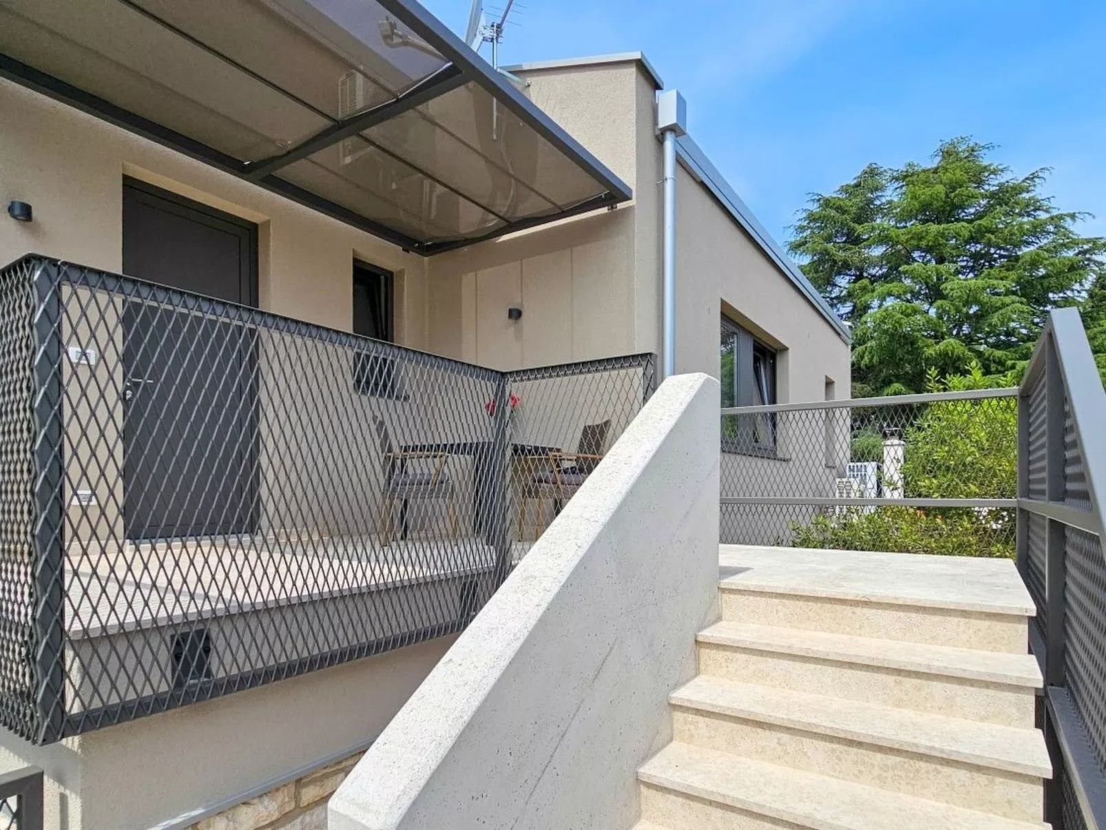 Studio-Apartment 100m vom Meer entfernt-Image-tags.info