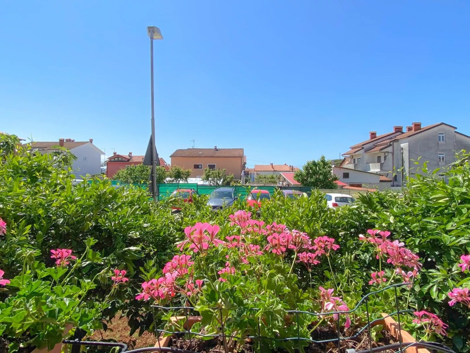 Vinka in Strandnähe-Buiten