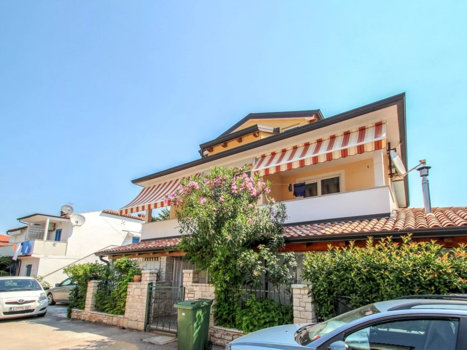 Für 2 Personen ca. 22 m&sup2; in Novigrad, Adriaküste Kroatien (Westküste von I-Buiten