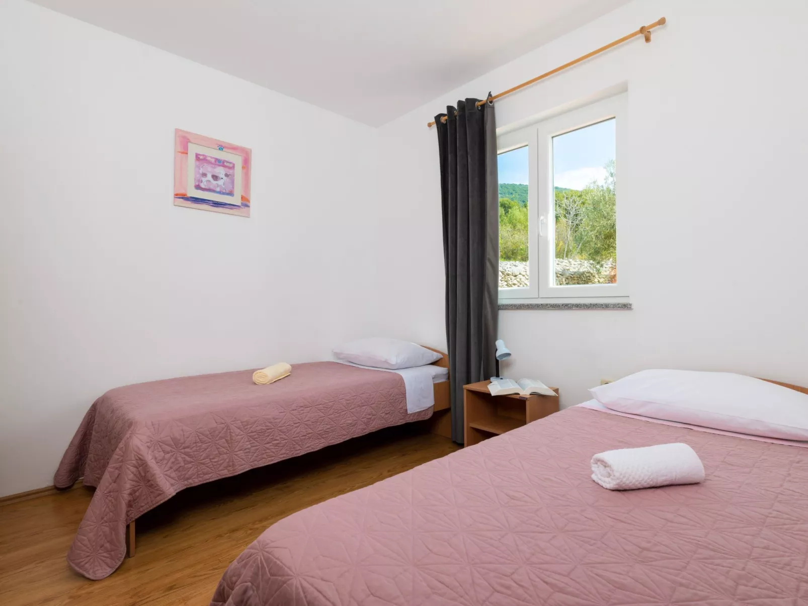 Am Südhang gelegen mit Meerblick-Binnen