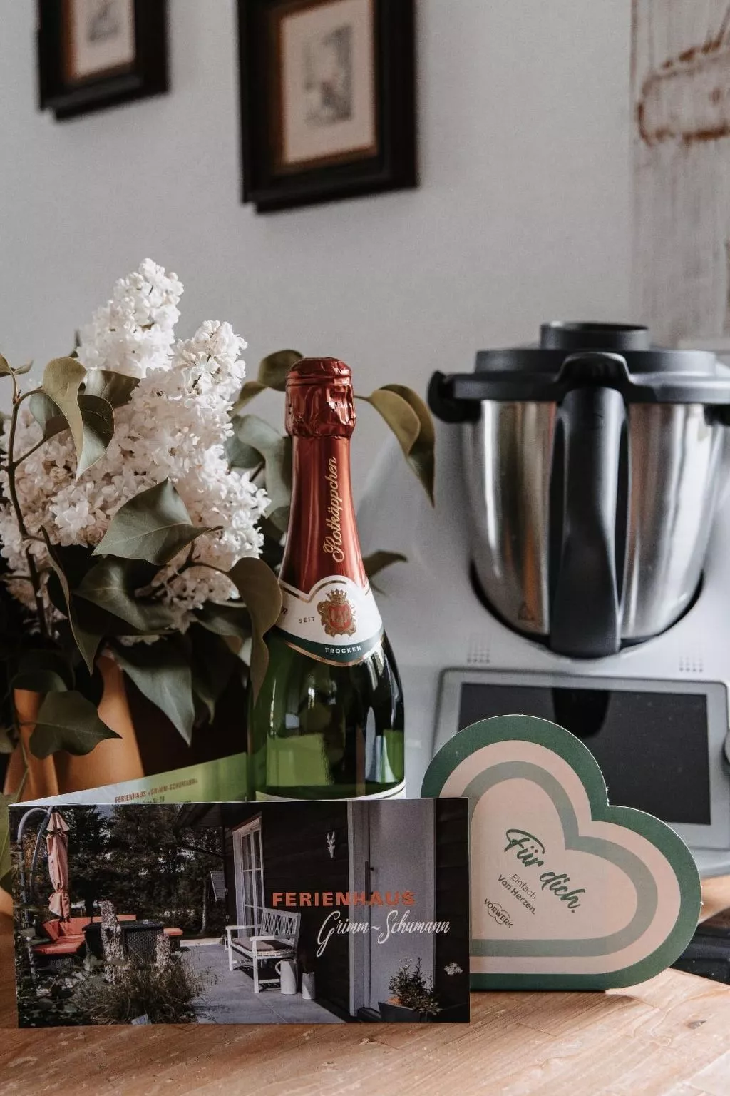 In Erlbach mit Grill und Terrasse-Buiten