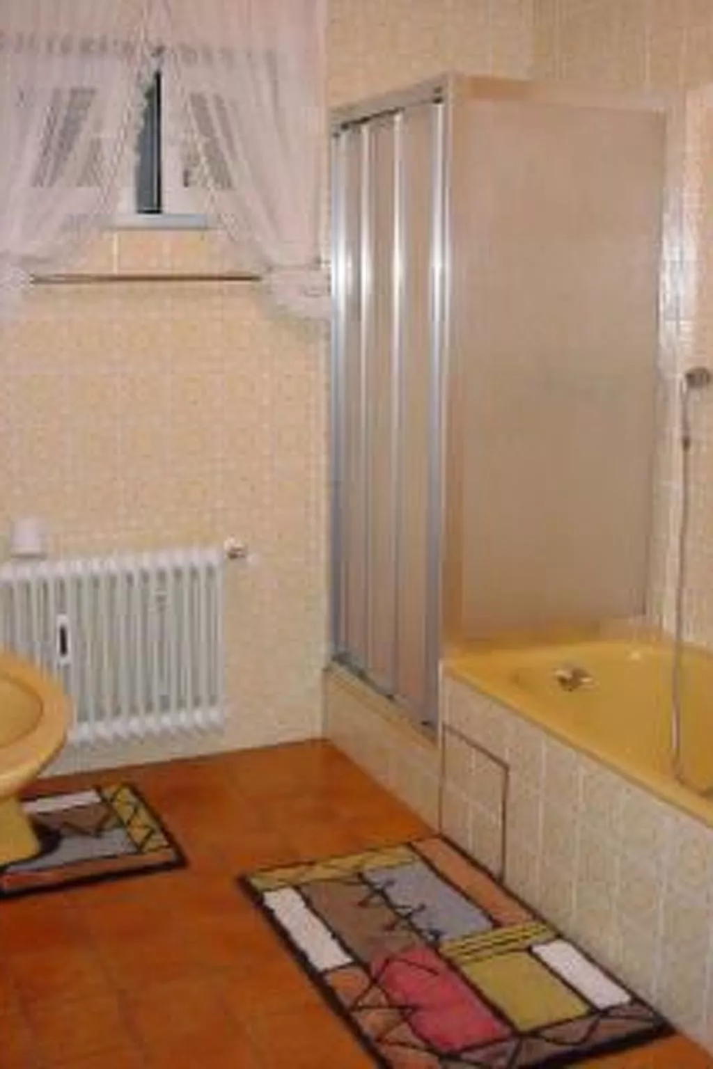 Große Ferienwohnung in Sinbronn mit Garten-Binnen