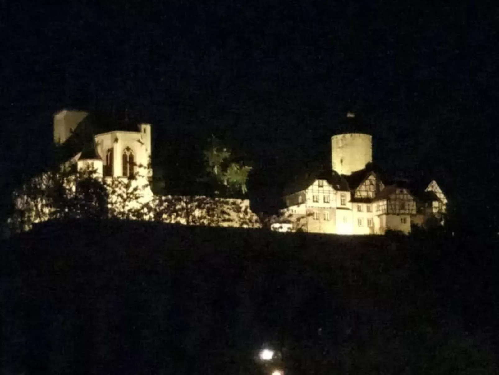 Zum Rosenhügel-Buiten