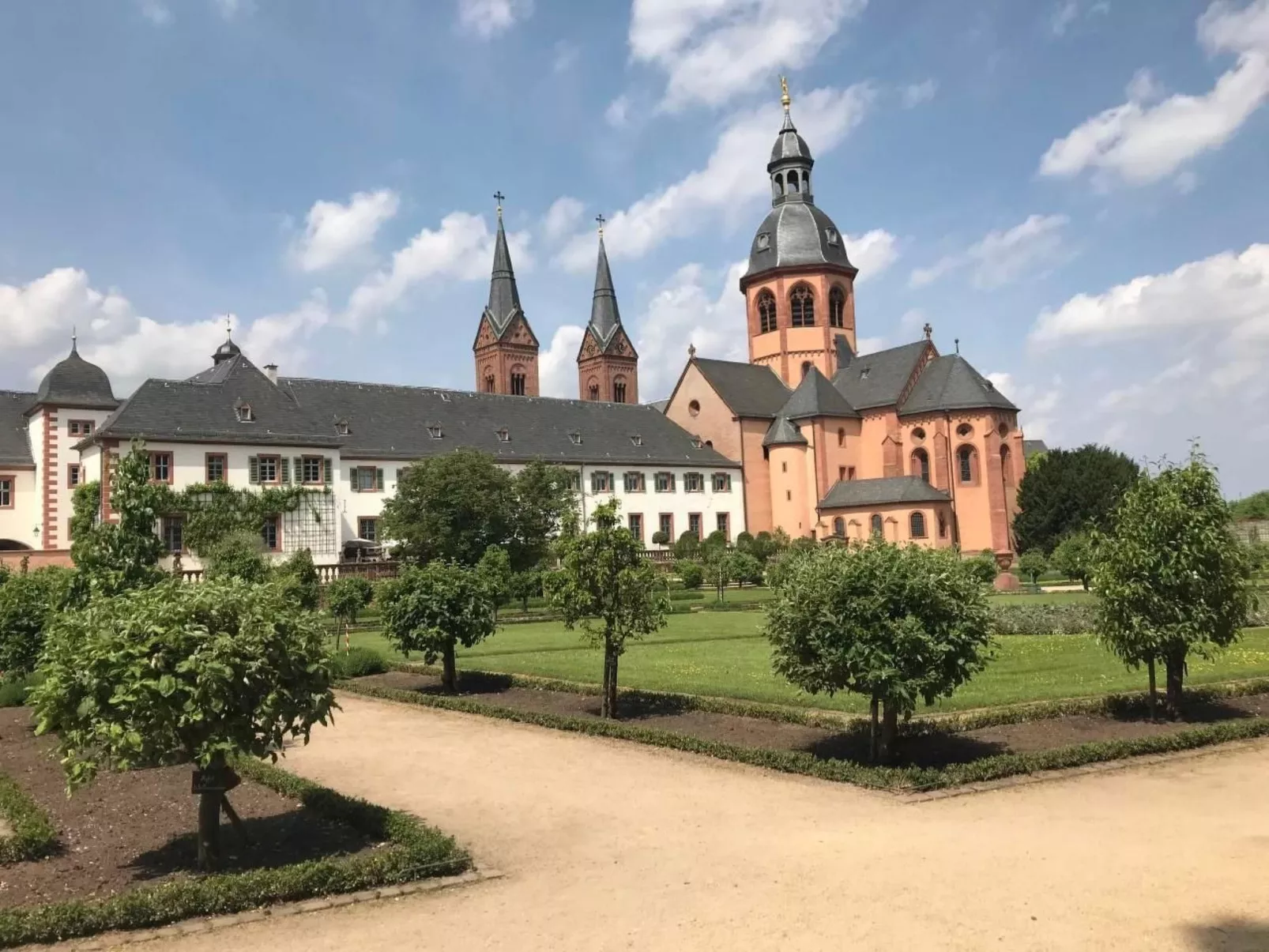 Appartement Spessart-Romantik-Buiten