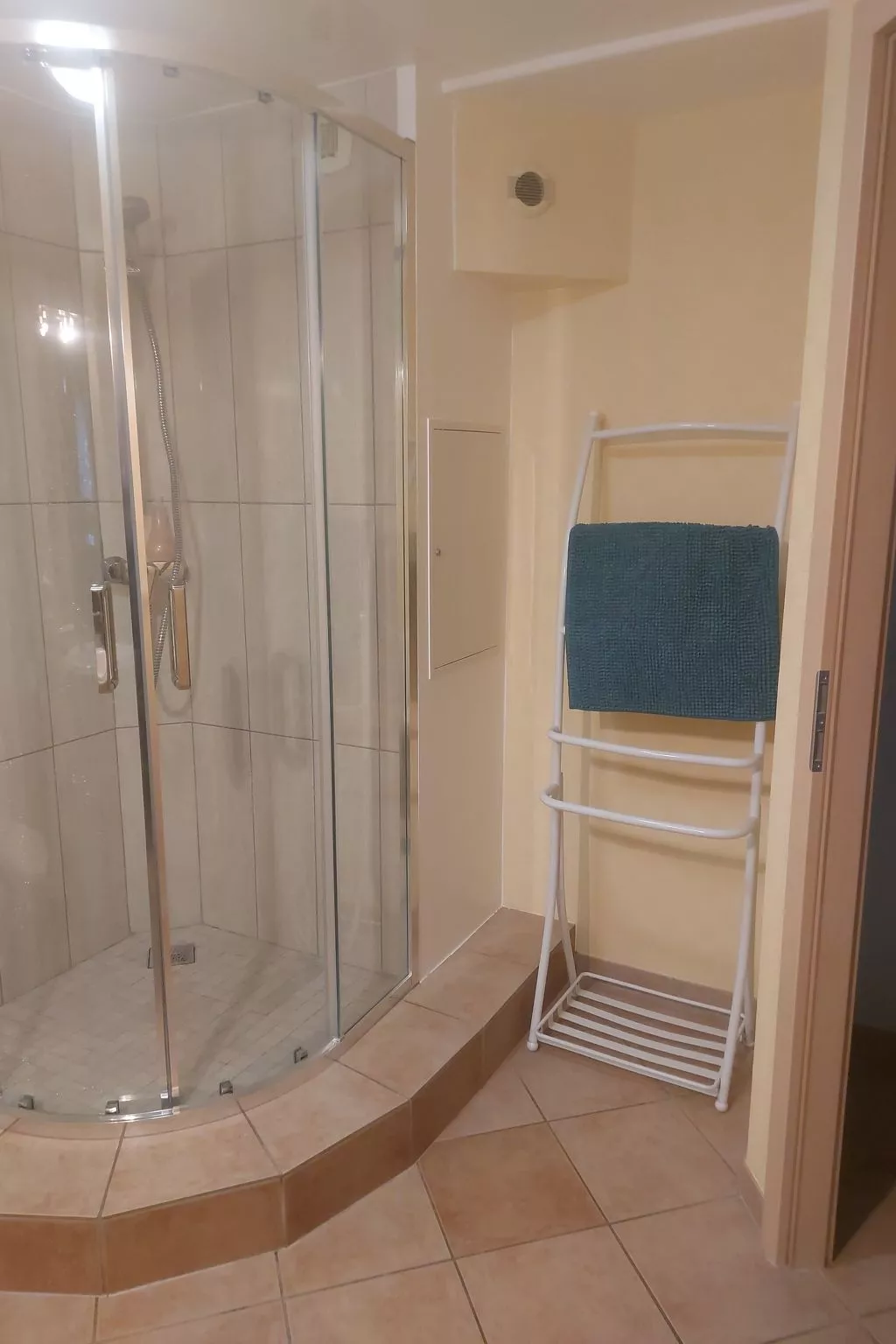 Bergchalet "Caletti" mit Terrasse-Binnen