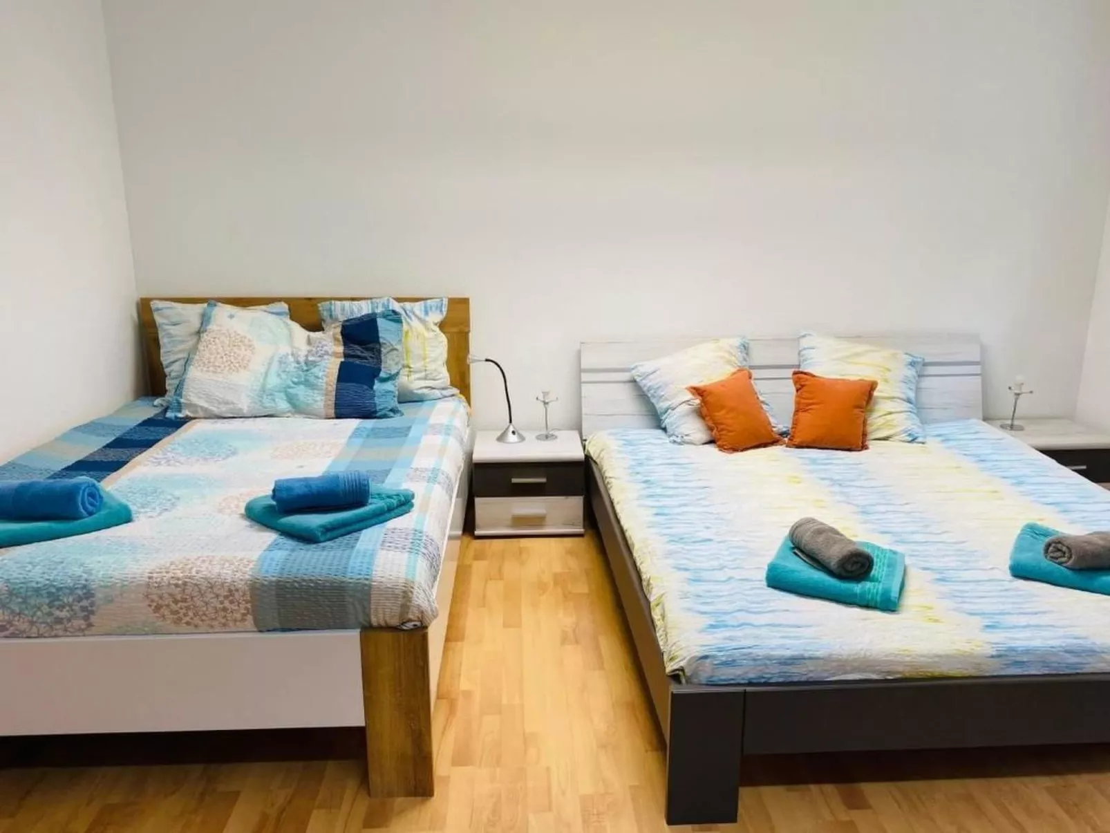 Leons Holiday Homes-Image-tags.info