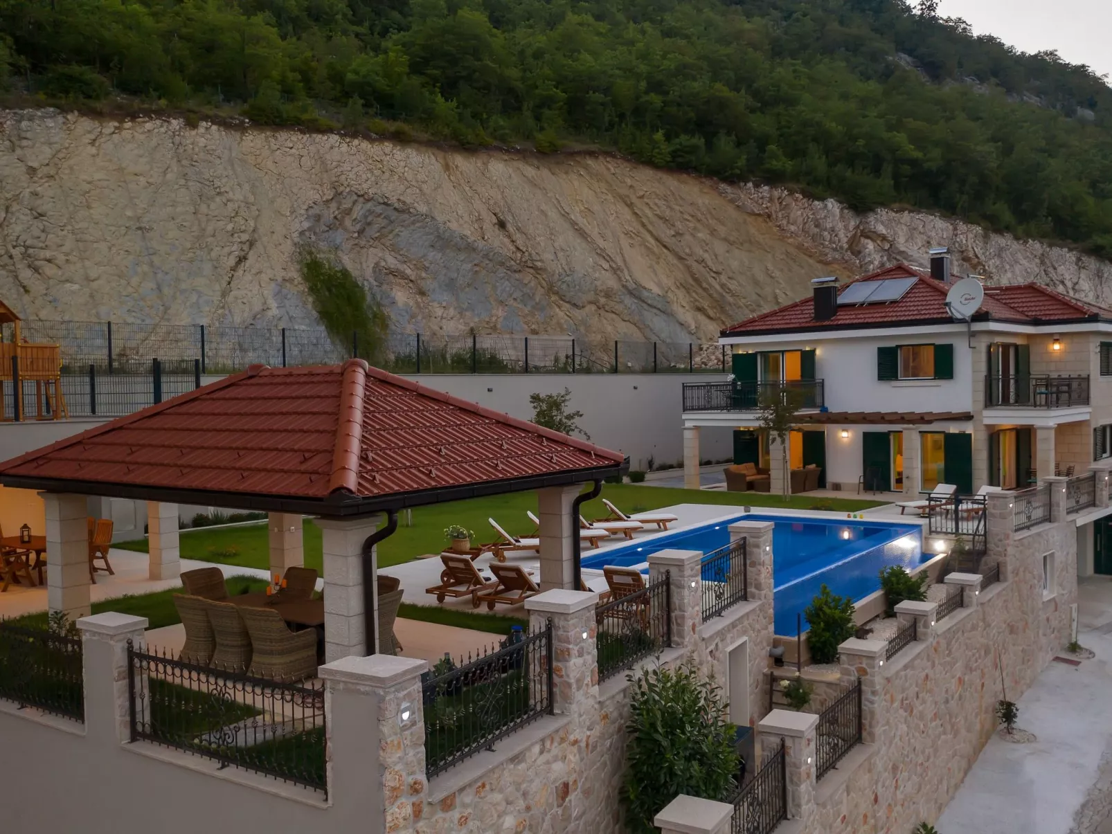 Villa mit Panorama-Binnen