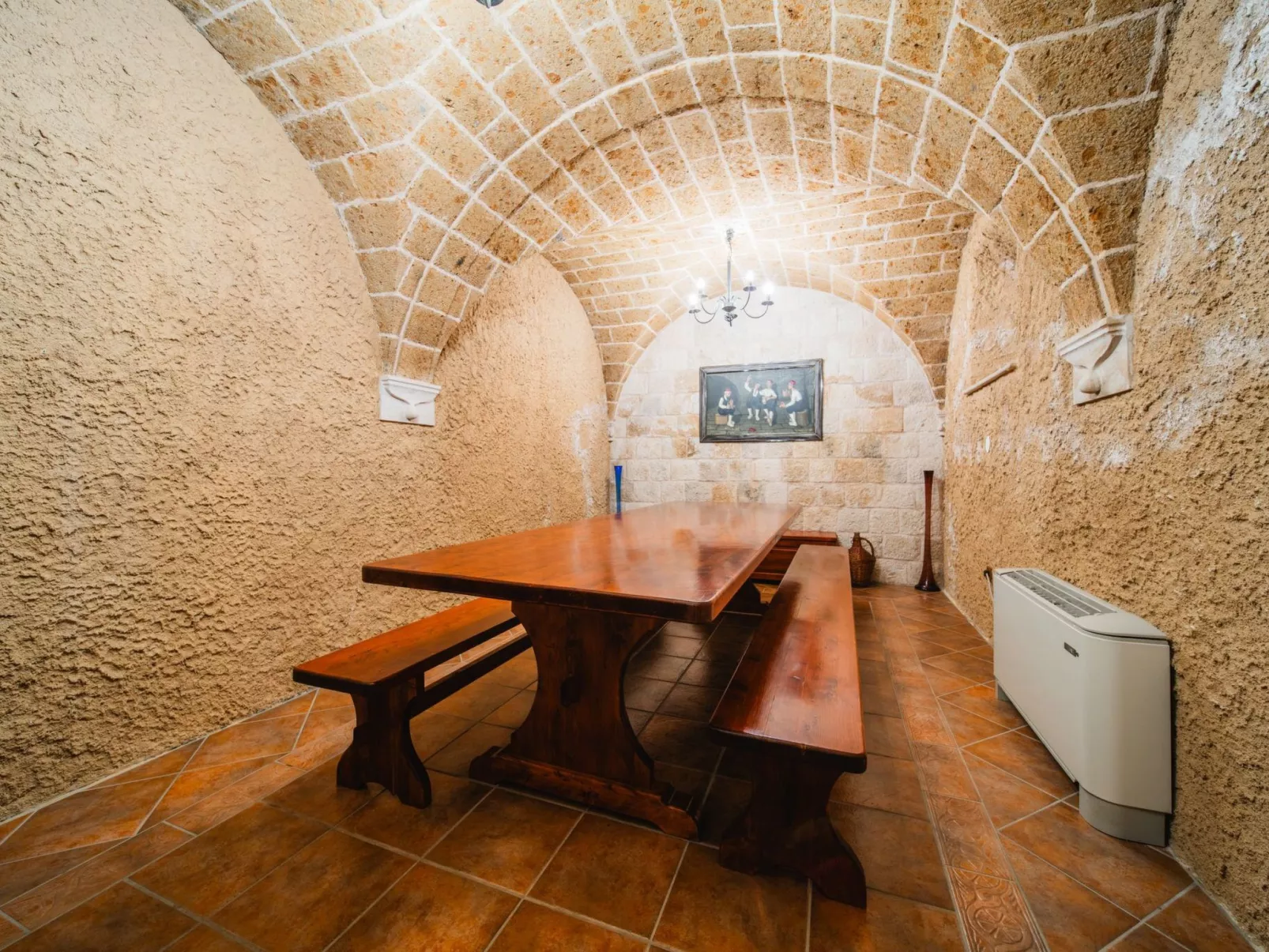 Traditionelles Steinhaus mit privatem beheiztem Pool-Binnen